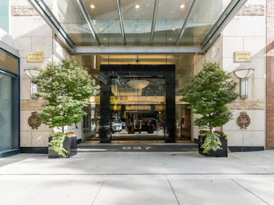 1402-837 W Hastings Street - 4