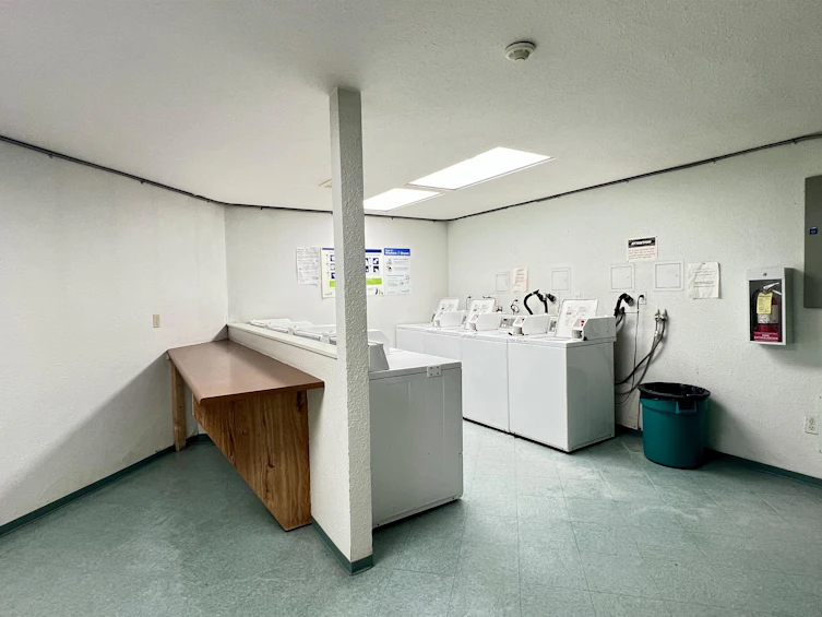 101-6931 Cooney Road, Richmond, BC, V6Y 2J9 - 5