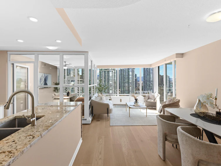 1601-1228 Marinaside Crescent, Vancouver, BC, V6Z 2W4 - 11