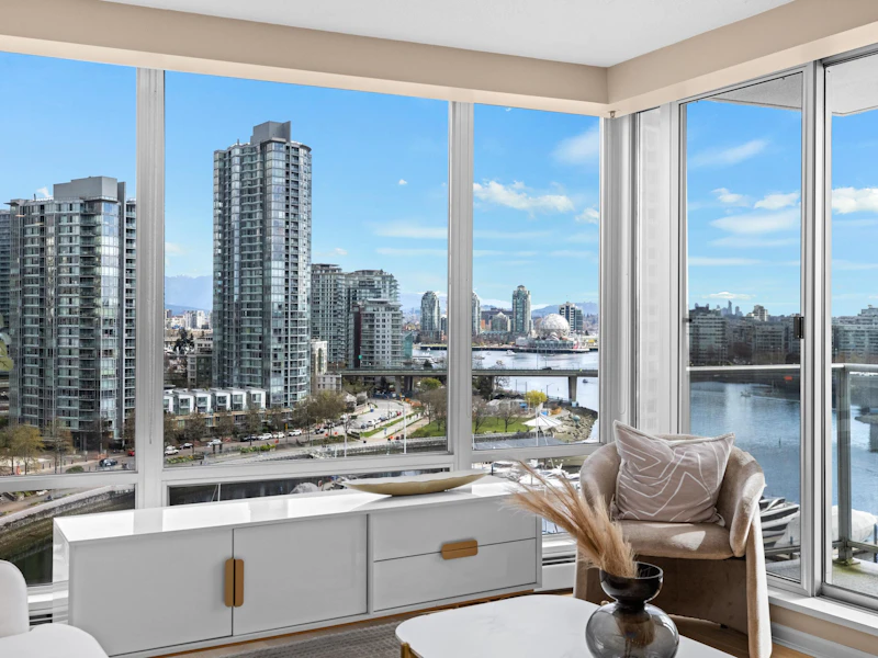1601 - 1228 Marinaside Crescent, Vancouver BC V6Z 2W4