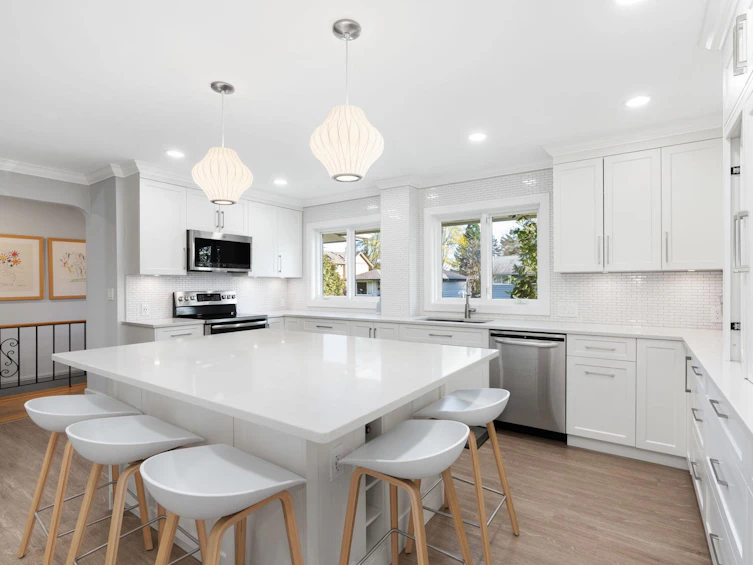 956 Belvista Crescent, North Vancouver, BC, V7R 2B4 - 16
