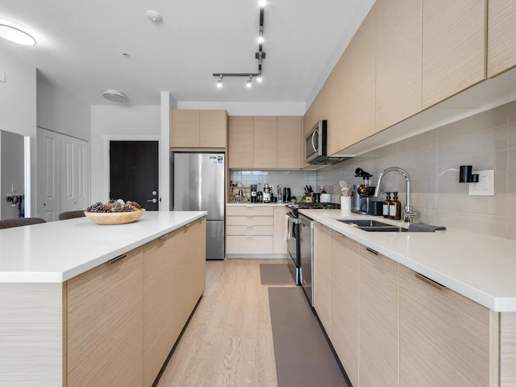 B303-8150 207 Street, Langley, BC, V2Y 4J3 - 5