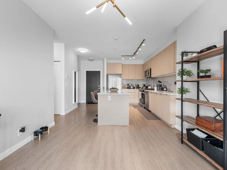B303-8150 207 Street, Langley, BC, V2Y 4J3 - 7