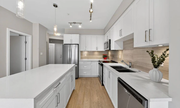 D202-20211 66 Avenue