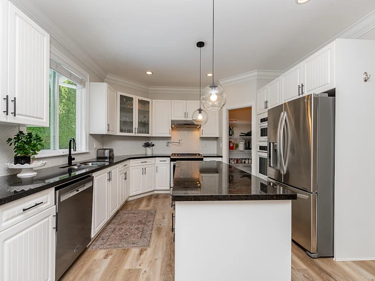 7078 179 Street, Surrey, BC, V3S 7A3 - 7