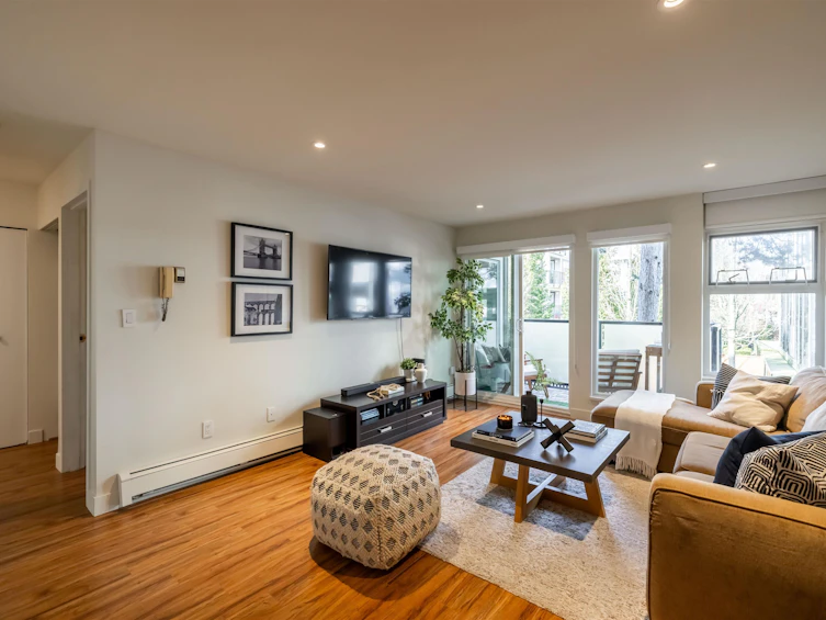110-1850 E Southmere Crescent, Surrey, BC, V4A 6Y6 - 6