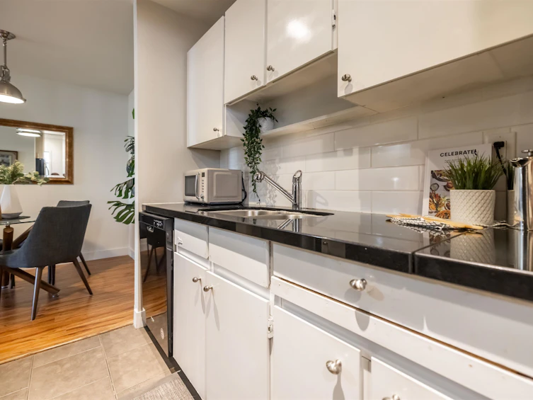 110-1850 E Southmere Crescent, Surrey, BC, V4A 6Y6 - 12