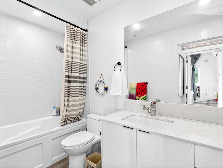 A209-8447 202 Street, Langley, BC, V2Y 4K1 - 17