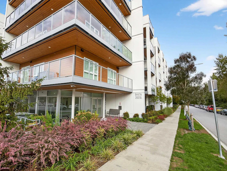 A209-8447 202 Street, Langley, BC, V2Y 4K1 - 2