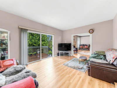 2974 Delahaye Drive - 4