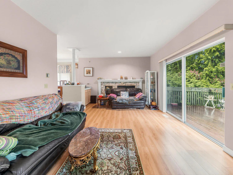 2974 Delahaye Drive, Coquitlam, BC, V3B 6Z3 - 3