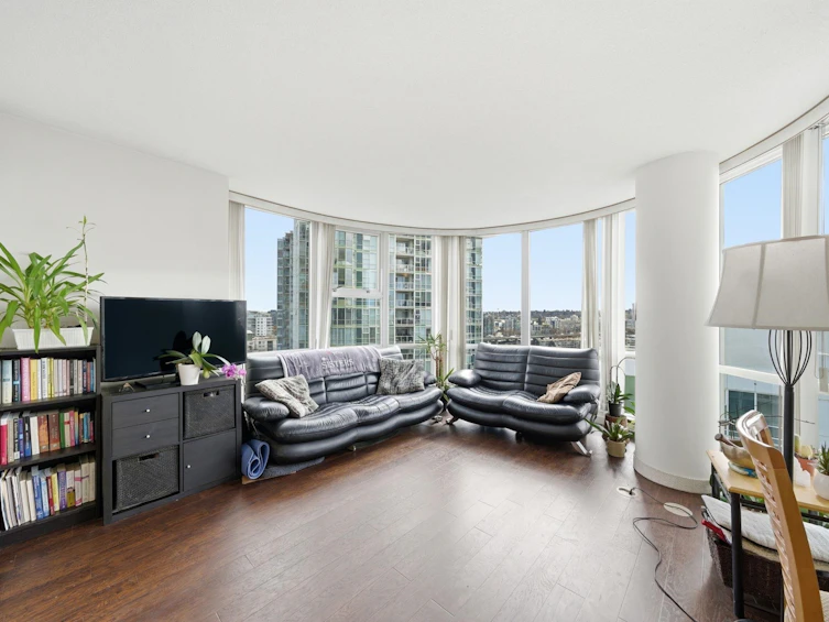 1808-193 Aquarius Mews, Vancouver, BC, V6Z 2Z2 - 12