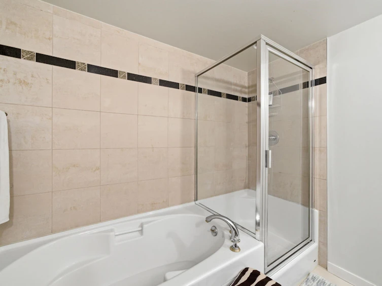 1808-193 Aquarius Mews, Vancouver, BC, V6Z 2Z2 - 8