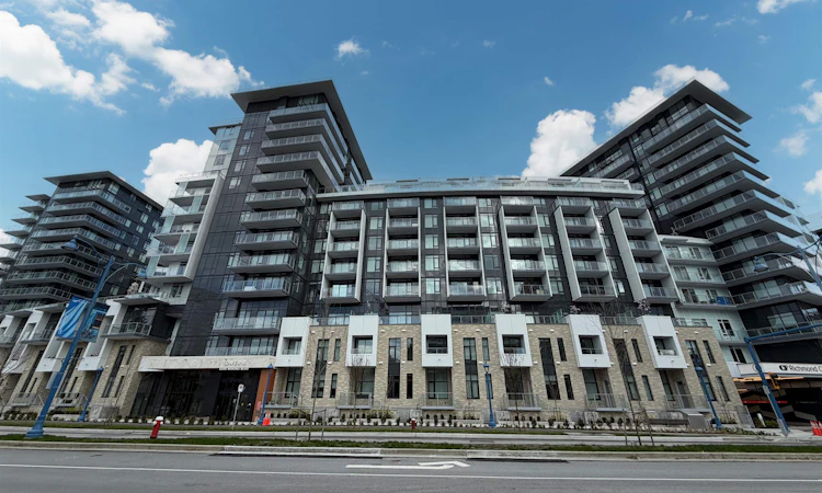 834-6300 Minoru Boulevard