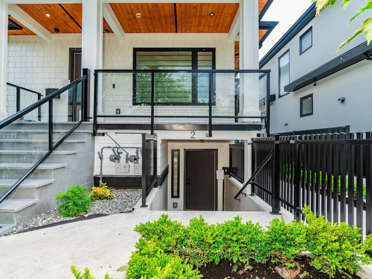 1552 W 66th Avenue, Vancouver, BC, V6P 2R9 - 16