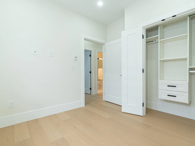 1552 W 66th Avenue, Vancouver, BC, V6P 2R9 - 12