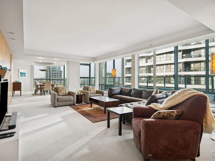 PH 3-4-1383 Howe Street, Vancouver, BC, V6Z 2R5