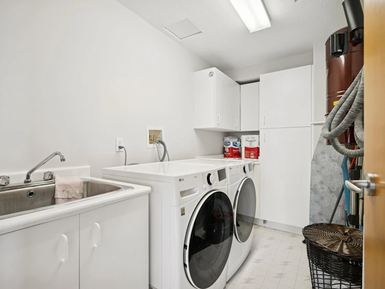 PH 3-4-1383 Howe Street, Vancouver, BC, V6Z 2R5 - 27