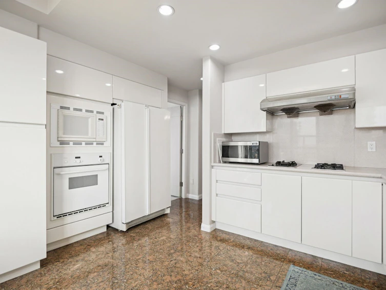 PH 3-4-1383 Howe Street, Vancouver, BC, V6Z 2R5 - 11