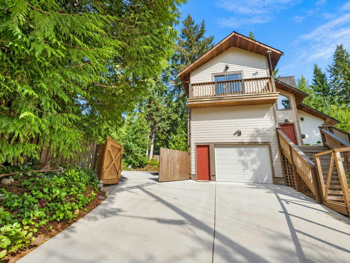 8096 Westwood Road, Halfmoon Bay, BC, V7Z 1A7