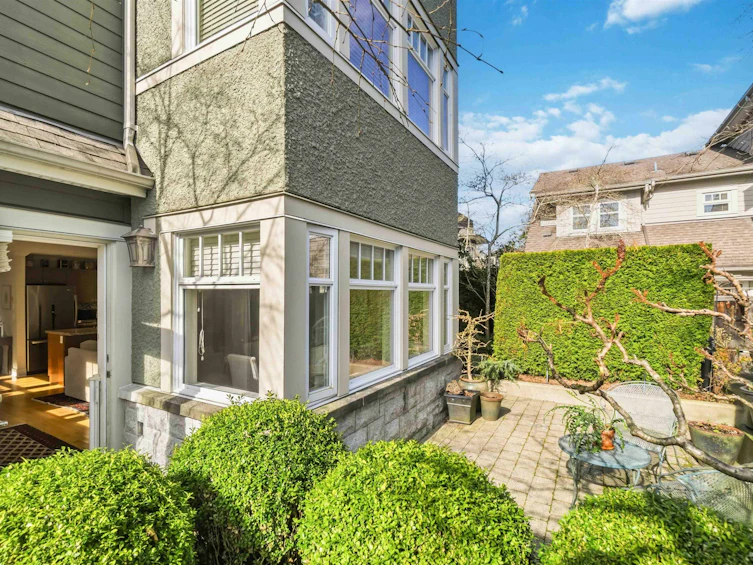 2420 Sasamat Street, Vancouver, BC, V6R 4S8 - 30