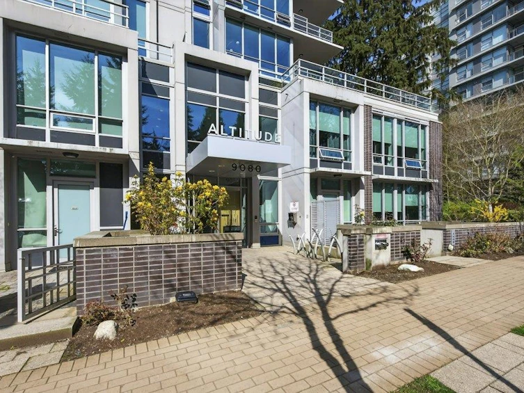 210-9080 University Crescent, Burnaby, BC, V5A 0B7 - 27