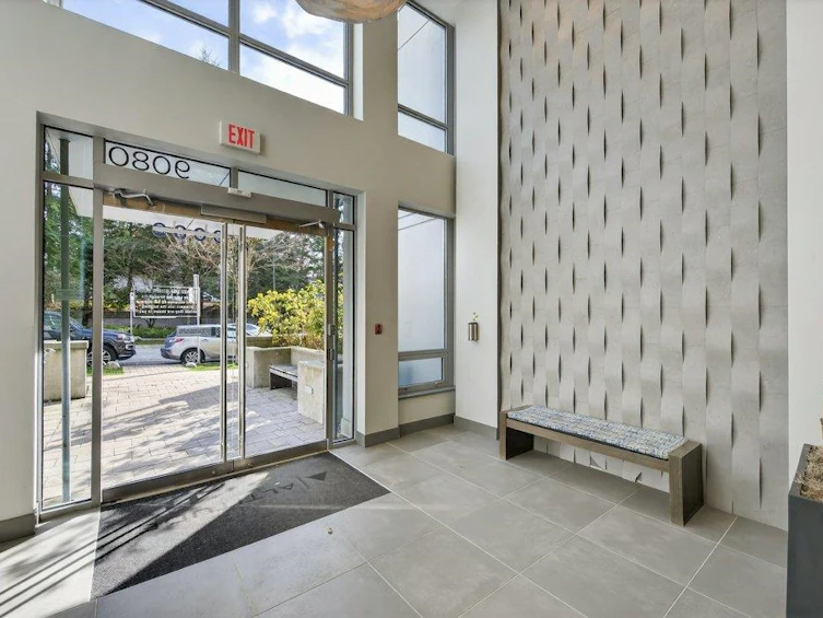 210-9080 University Crescent, Burnaby, BC, V5A 0B7 - 26