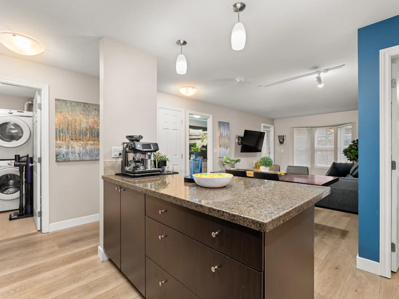 204 - 5454 198th Street, Langley BC V3A 1G2