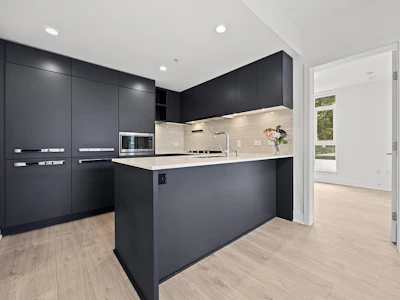 302-450 Westview Street - 4