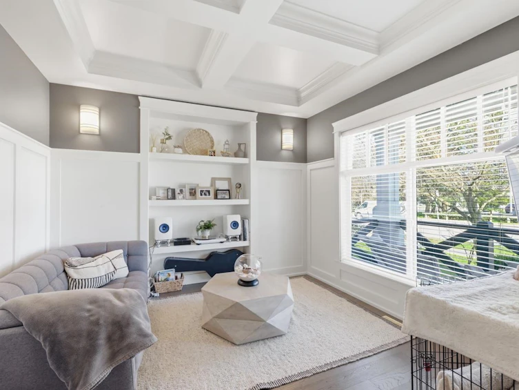 17330 2nd Avenue, Surrey, BC, V3Z 9P9 - 17