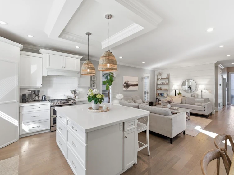 17330 2nd Avenue, Surrey, BC, V3Z 9P9 - 9