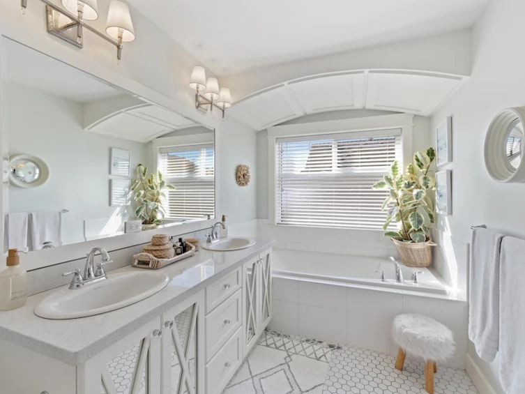 17330 2nd Avenue, Surrey, BC, V3Z 9P9 - 21