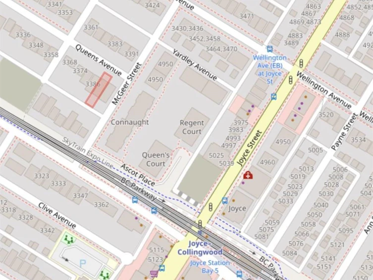 3390 Queens Avenue, Vancouver, BC, V5R 4V1 - 3