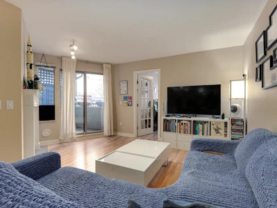 209-688 E 16th Avenue - 3