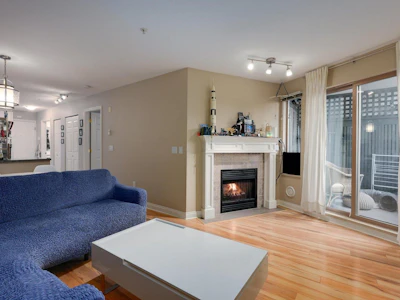 209-688 E 16th Avenue - 4