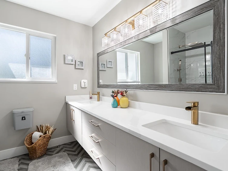 2333 Kirkstone Road, North Vancouver, BC, V7J 3M1 - 23