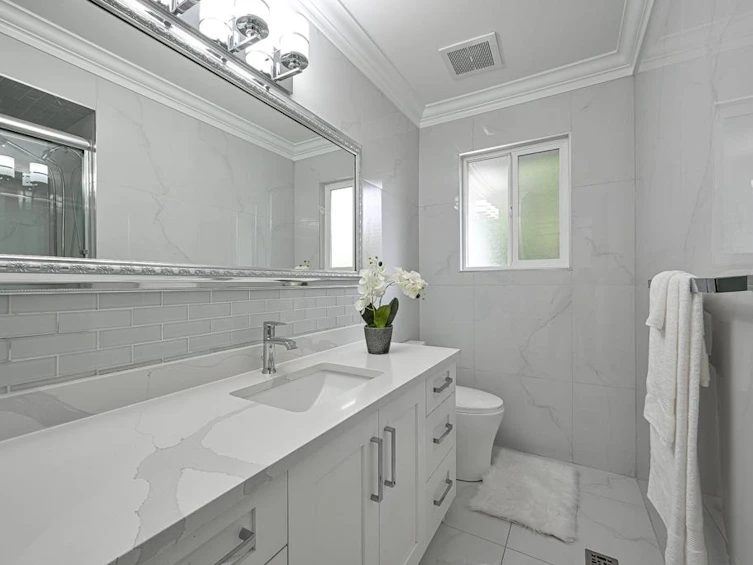 11554 83a Avenue, Delta, BC, V4C 2J8 - 21