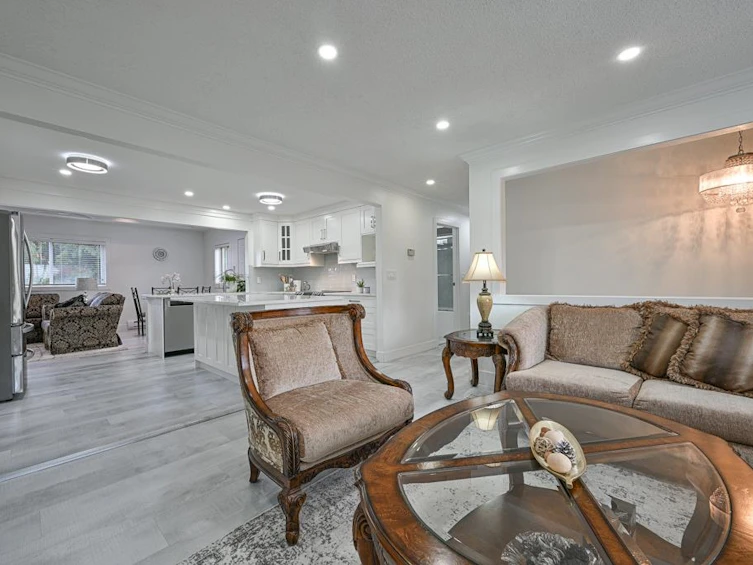 11554 83a Avenue, Delta, BC, V4C 2J8 - 9