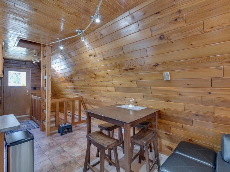 46890 Sakwi Creek Road, Mission, BC, V0M 1A1 - 10