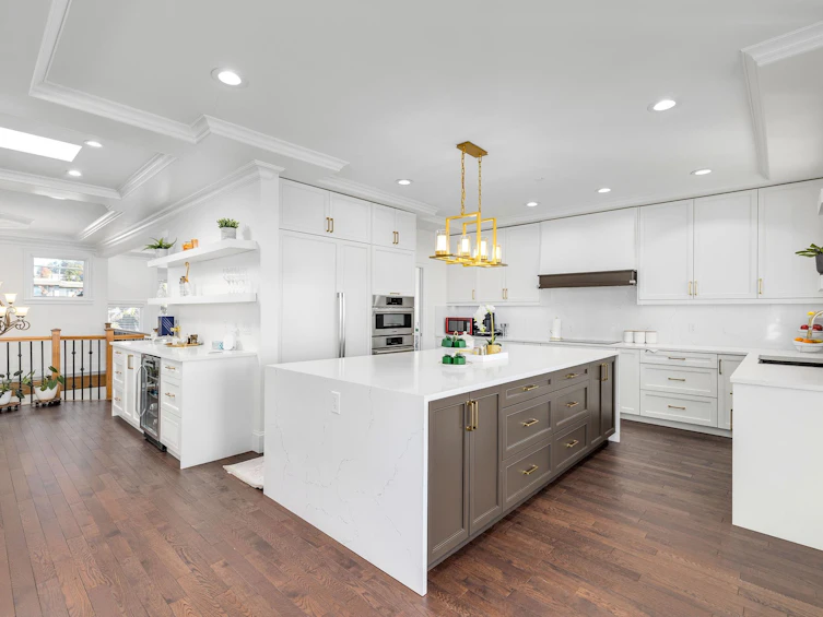 15354 Royal Avenue, Surrey, BC, V4B 1M8 - 11