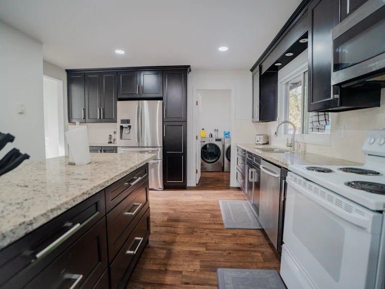 6154 130b Street, Surrey, BC, V3X 2G9 - 6