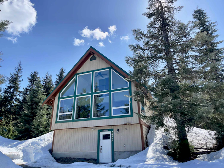 20817 Sakwi Creek Road, Mission, BC, V0M 1A1