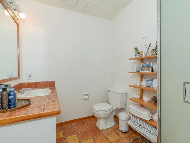 3762 W 13th Avenue, Vancouver, BC, V6R 2S6 - 16
