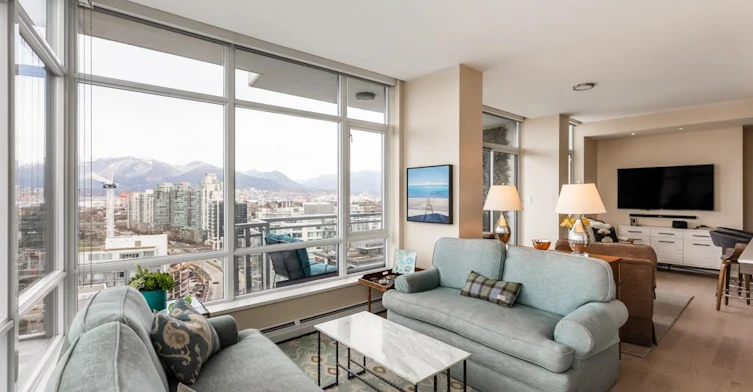 2402-1775 Quebec Street, Vancouver, BC, V5T 0E3