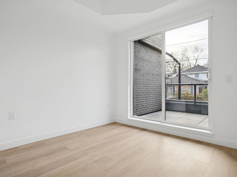 104-2268 E Broadway Street, Vancouver, BC, V5N 0L2 - 12