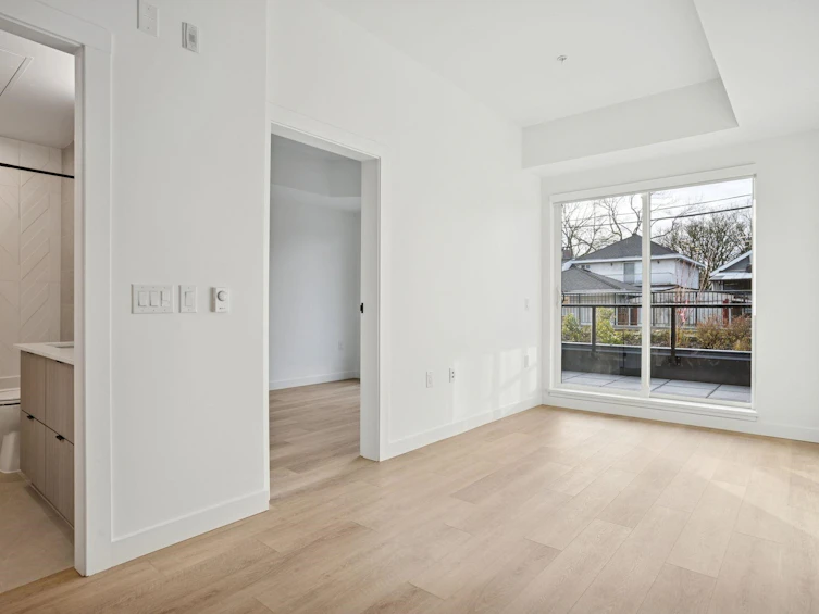 104-2268 E Broadway Street, Vancouver, BC, V5N 0L2 - 10