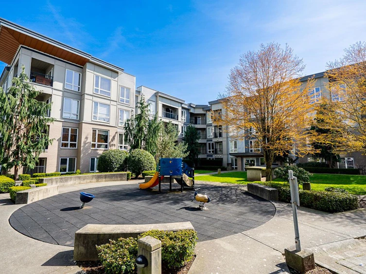 416-13339 102a Avenue, Surrey, BC, V3T 0C5 - 38