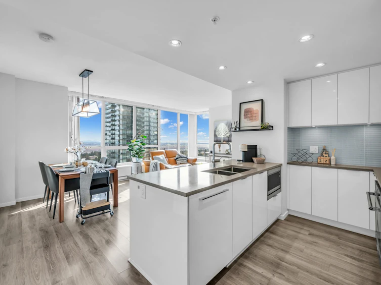 2201-6638 Dunblane Avenue, Burnaby, BC, V5H 0G8 - 11