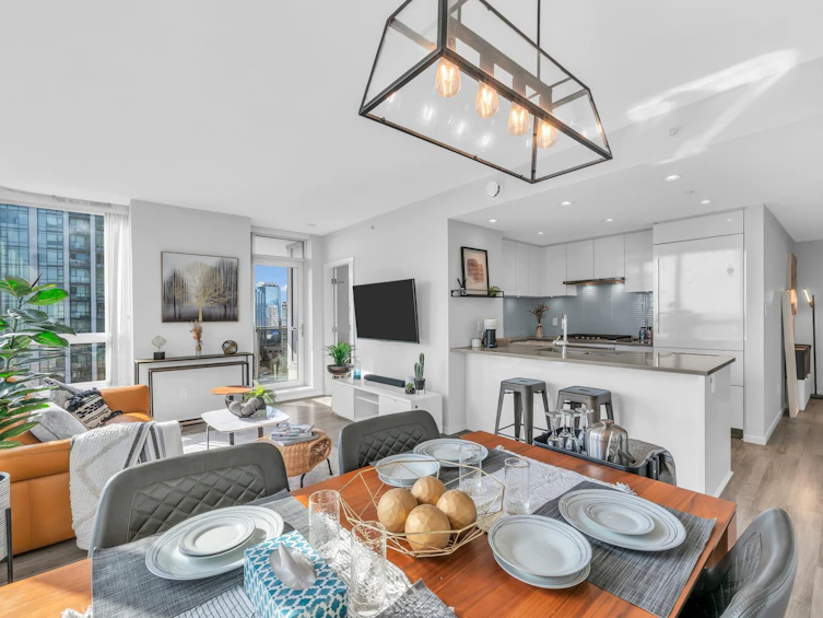 2201-6638 Dunblane Avenue, Burnaby, BC, V5H 0G8 - 9