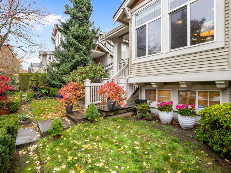 10-14877 58 Avenue, Surrey, BC, V3S 8Y9 - 2
